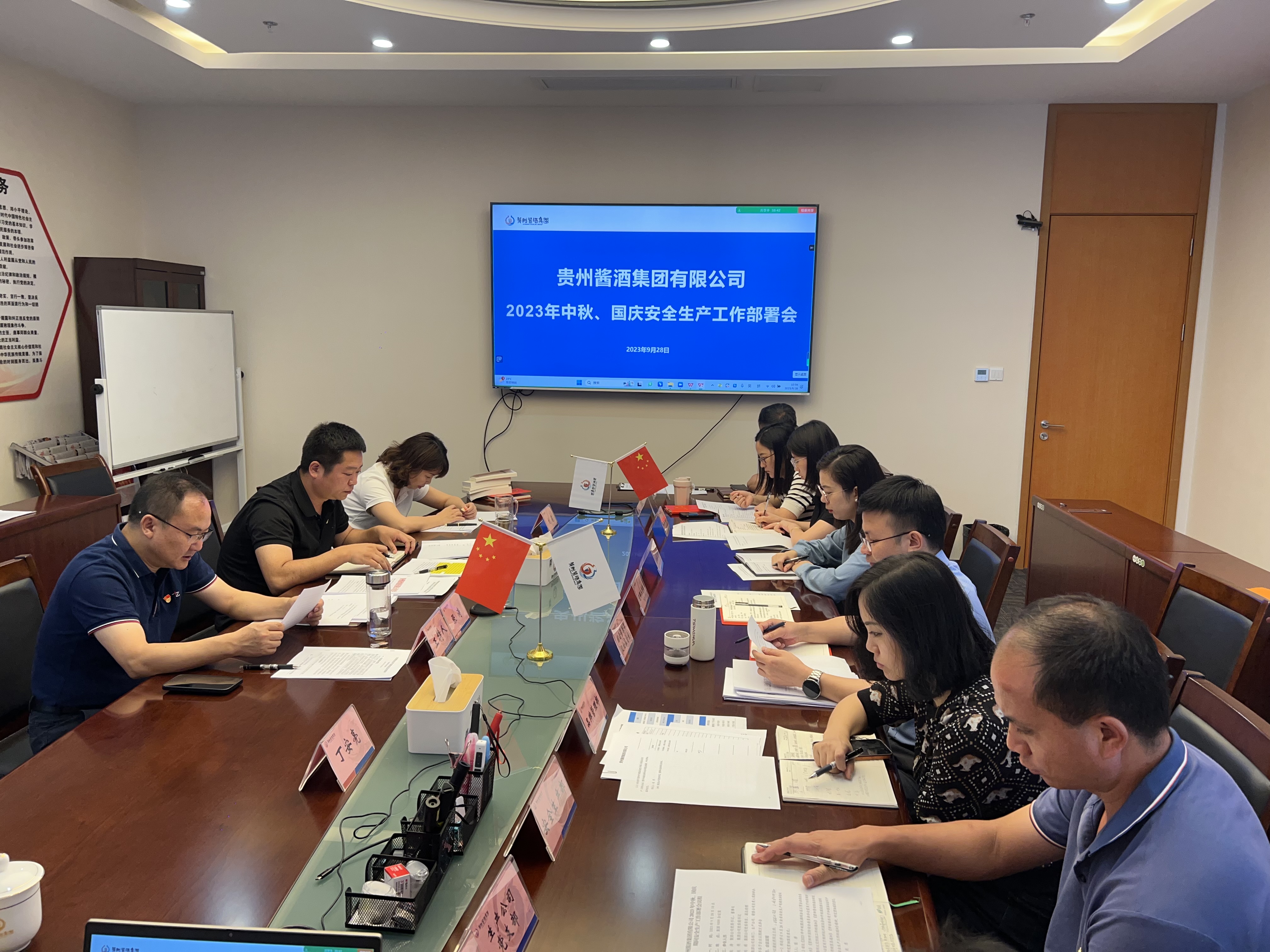 740a41d08af21c51ab4f8a26e06f2bf3.jpg 740a41d08af21c51ab4f8a26e06f2bf3.jpg