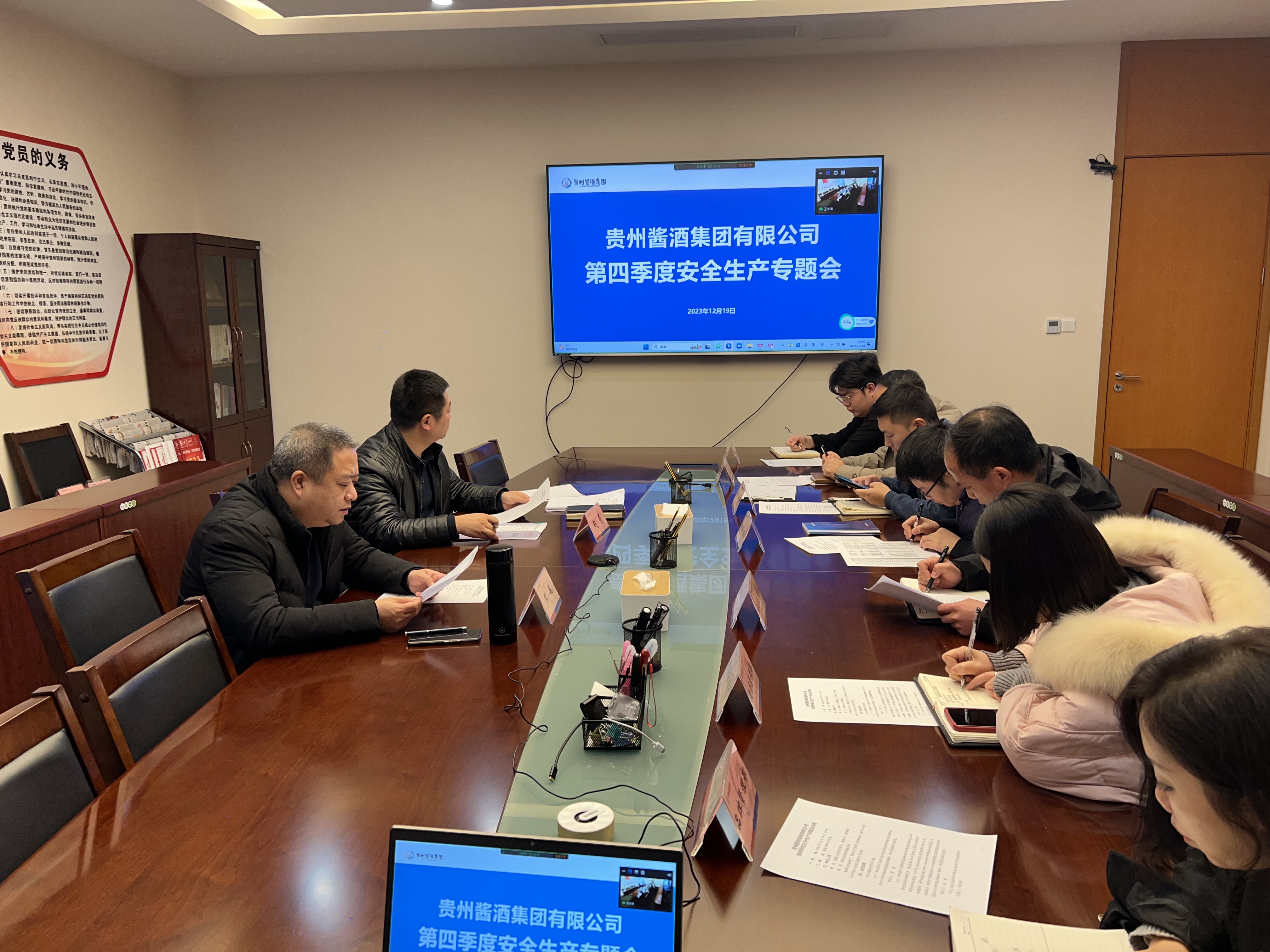 db2091dd78bade980473d94a96ca8ac2.jpg db2091dd78bade980473d94a96ca8ac2.jpg